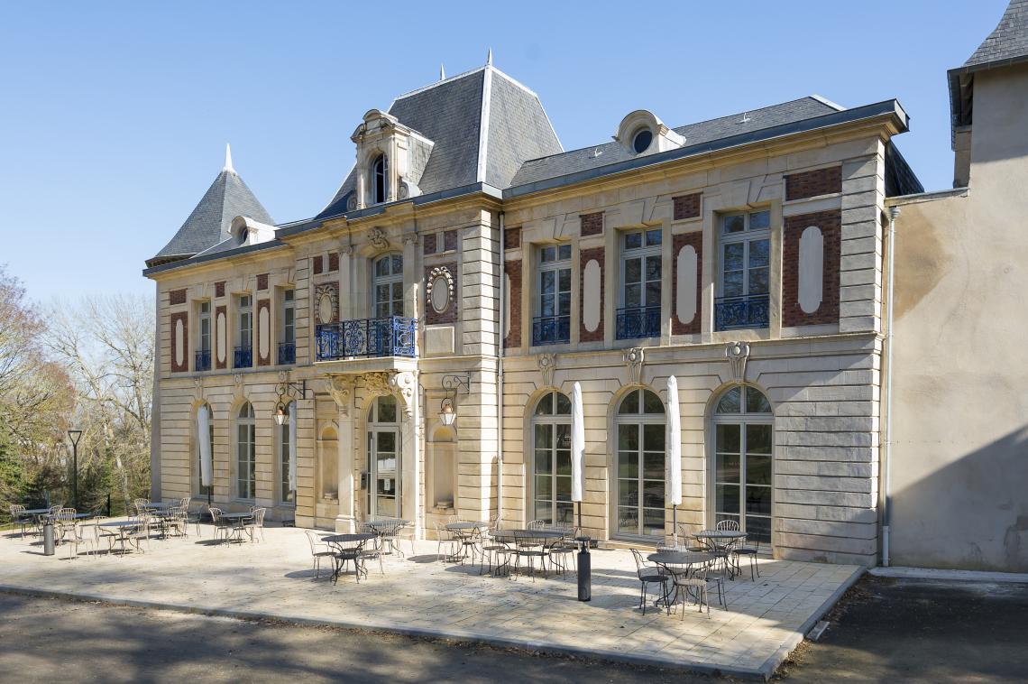 Domaine de remicourt villa chateau